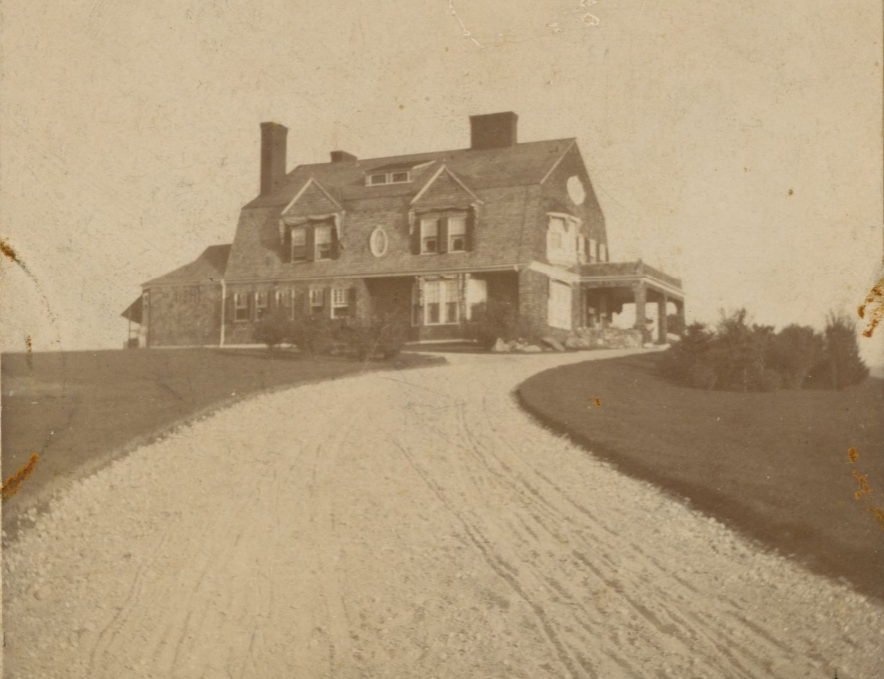 Image of the driveway leading up to the Antlers.